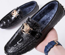 Load image into Gallery viewer, Casual Leather Shoes Men Moccasins 2021 New Winter Plush Comfortable Mens Flats Fashion Men Driving Shoes Fur Moccasins Mens Shoes