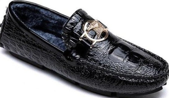 Casual Leather Shoes Men Moccasins 2021 New Winter Plush Comfortable Mens Flats Fashion Men Driving Shoes Fur Moccasins Mens Shoes